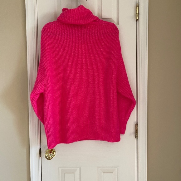 ZARA Knit Oversized Turtle Neck Sweater in Hot Pink - Size S Small - NWT - Picture 3 of 6